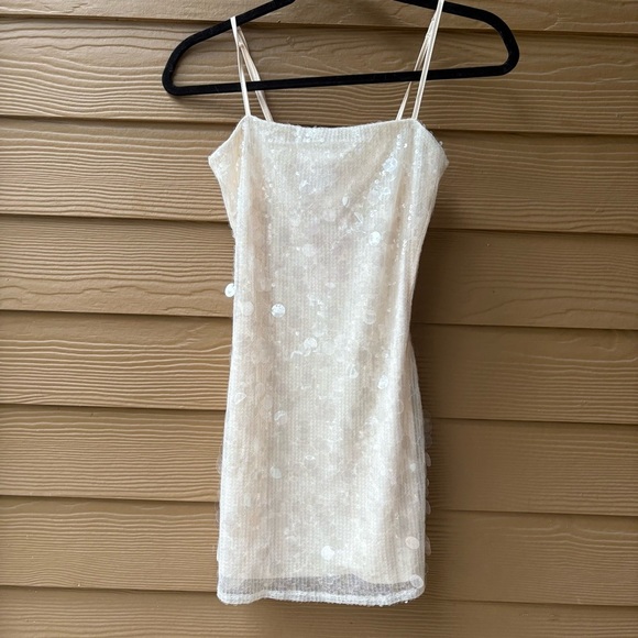 Edikted Ibiza Sequin Minidress in Cream Size XS - Picture 3 of 6